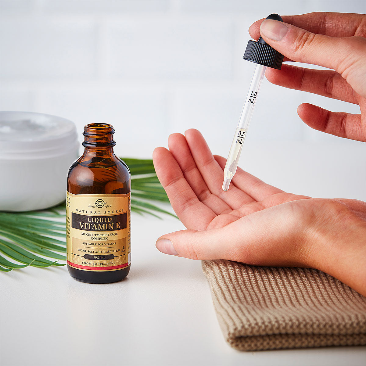 Solgar Vitamin E - Flydende | 59 ml fra Solgar på Mecindo.dk