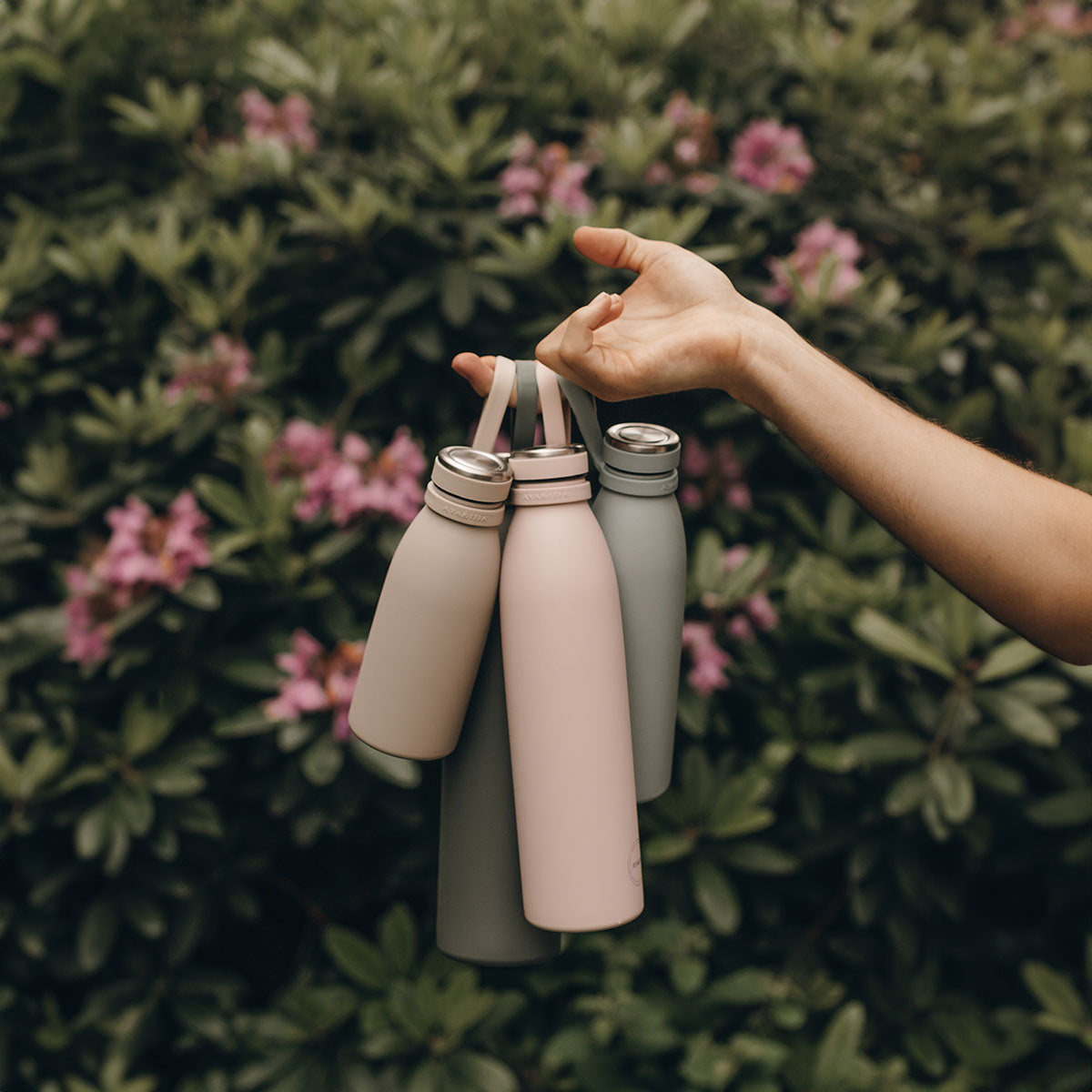 AYA&IDA Bottle Handle | Soft Rose fra AYA&IDA på Mecindo.dk