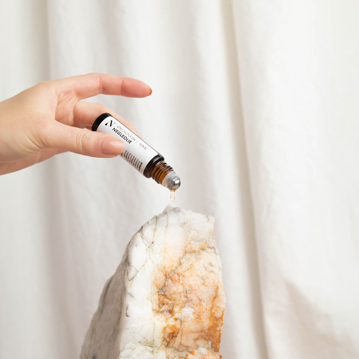 Naturligolie Økologisk Negleolie | 10 ml fra Naturligolie på Mecindo.dk