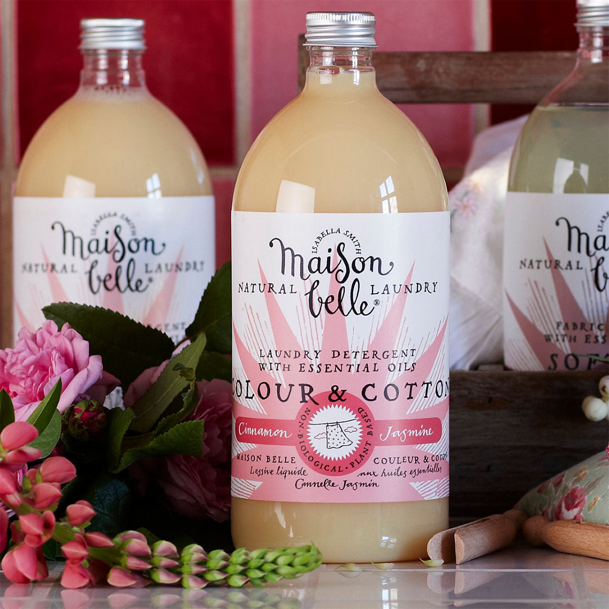 Maison Belle Vaskemiddel Color & Cotton | 1 ltr fra Isabella Smith Maison Belle på Mecindo.dk