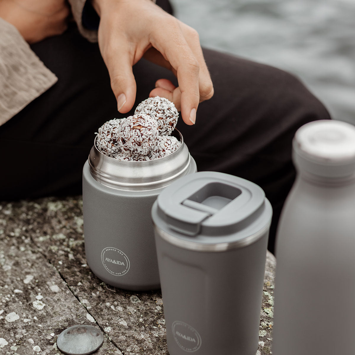 AYA&IDA Food'ie 500ml | Dark Grey fra AYA&IDA på Mecindo.dk