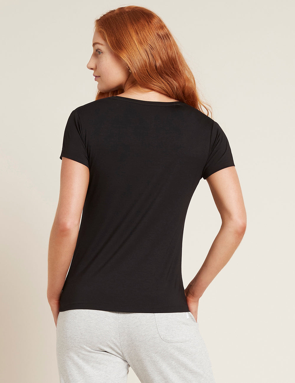 Boody Women´s V-neck T-shirt Sort | Str. L fra Boody på Mecindo.dk
