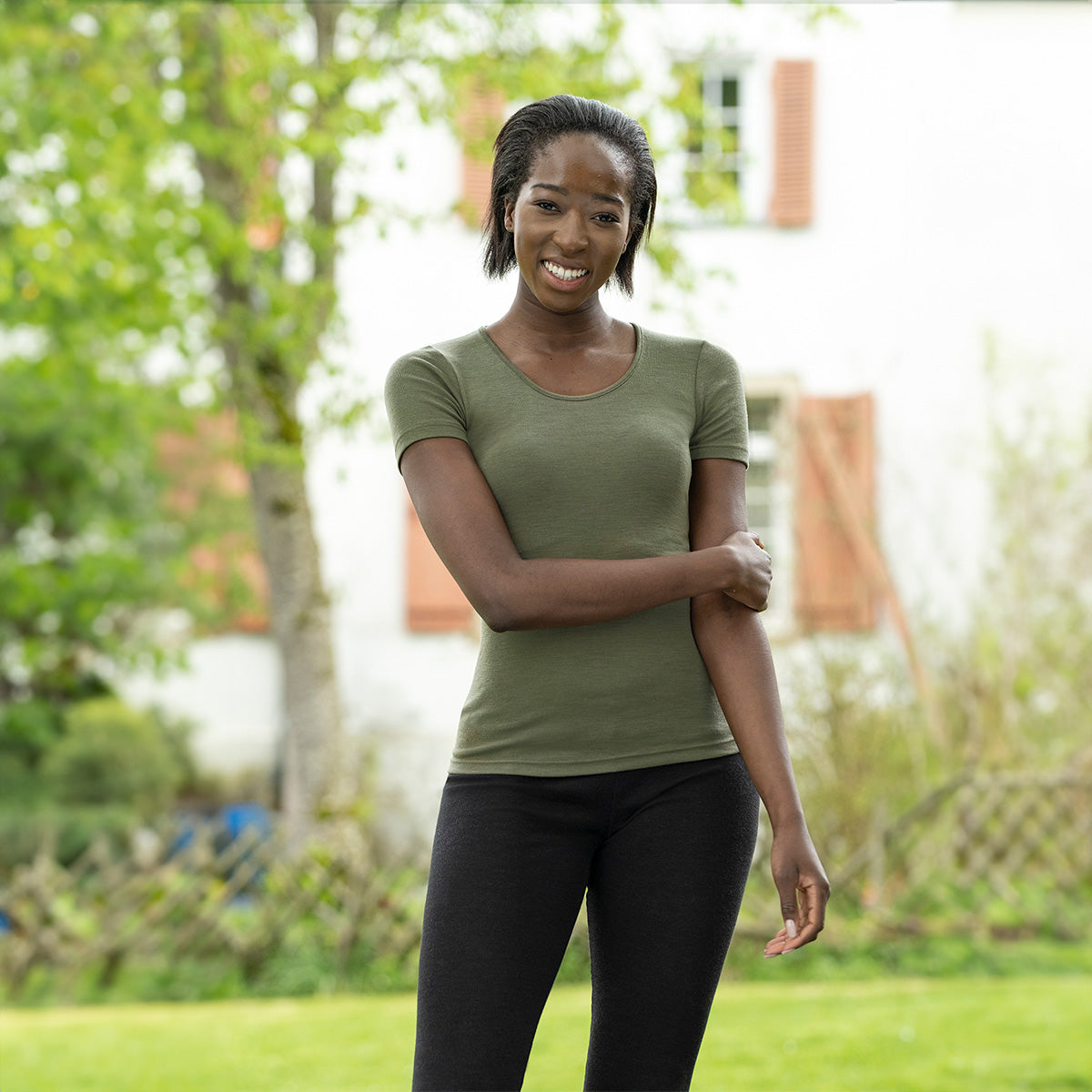 Engel Natur T-shirt Olive | Str. 42/44 fra Engel Natur på Mecindo.dk