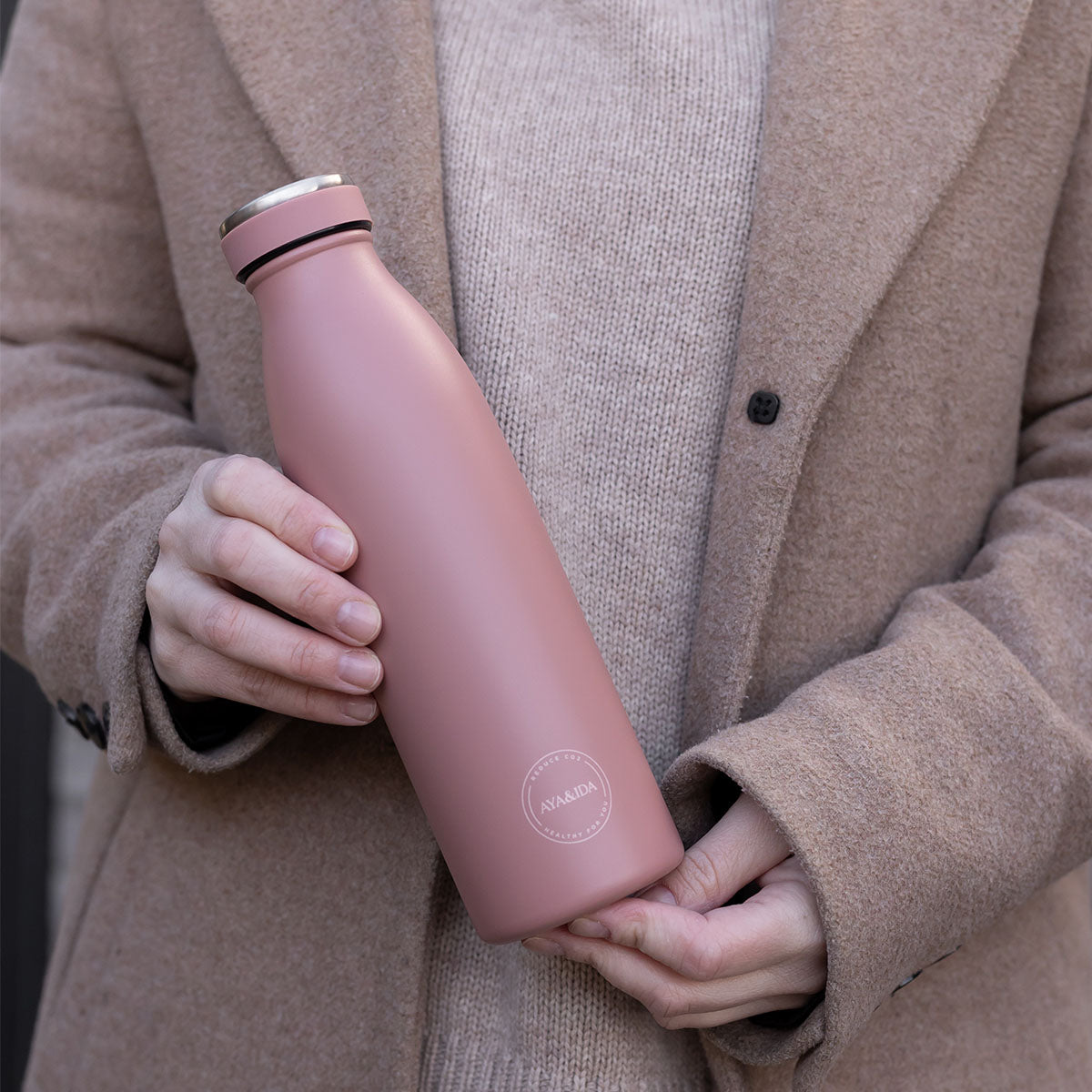 AYA&IDA Drinking Bottle 500ml | Ash Rose fra AYA&IDA på Mecindo.dk