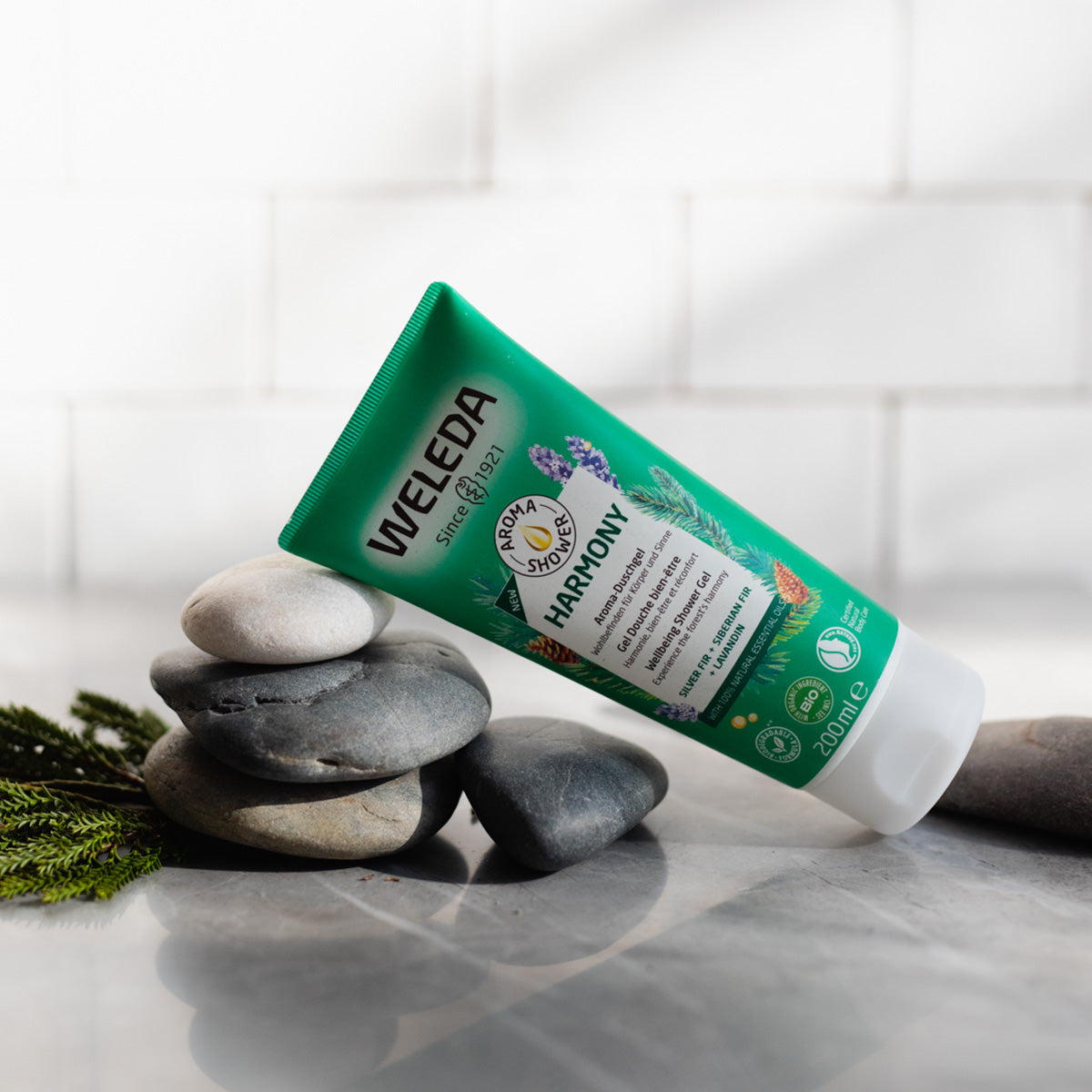 Weleda Aroma Shower Harmony | 200 ml fra Weleda på Mecindo.dk