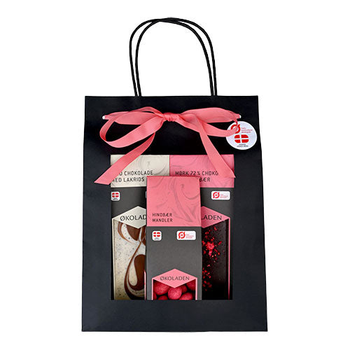 Økoladen Gourmet Gavepose Pink Økologisk M. 2 Chokoladeplader Samt Dragée Mandler | 240 gr fra Økoladen på Mecindo.dk
