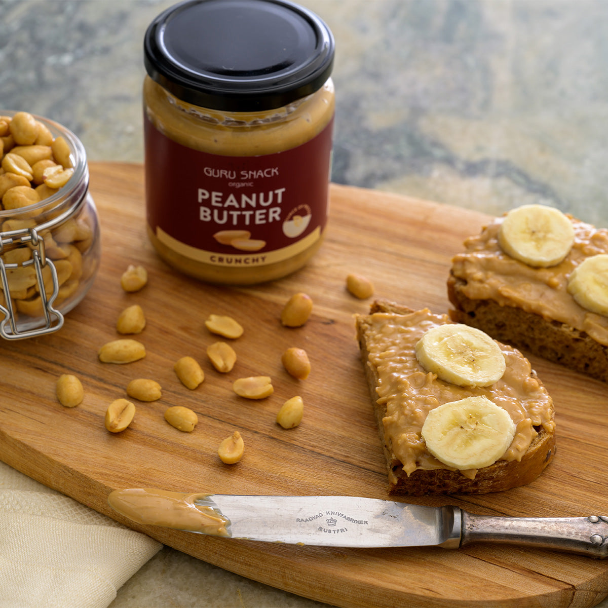 Guru Snack Peanutbutter Crunchy Økologisk | 250 gr fra Guru Snack på Mecindo.dk