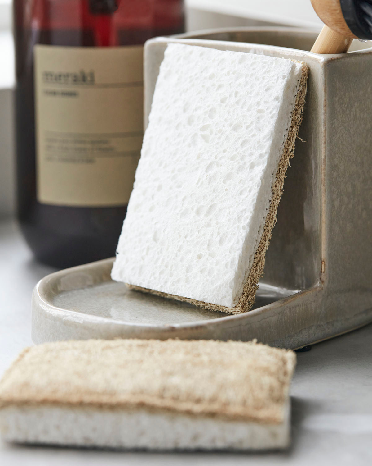 Meraki Opvaskesvamp Reseda Natural fra Meraki på Mecindo.dk