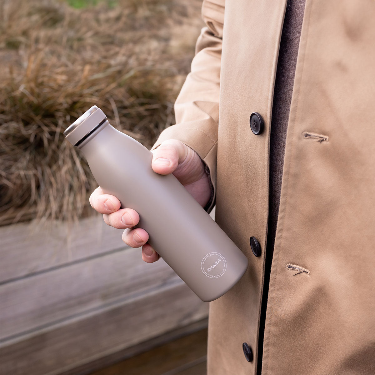 AYA&IDA Drinking Bottle 500ml | Driftwood fra AYA&IDA på Mecindo.dk