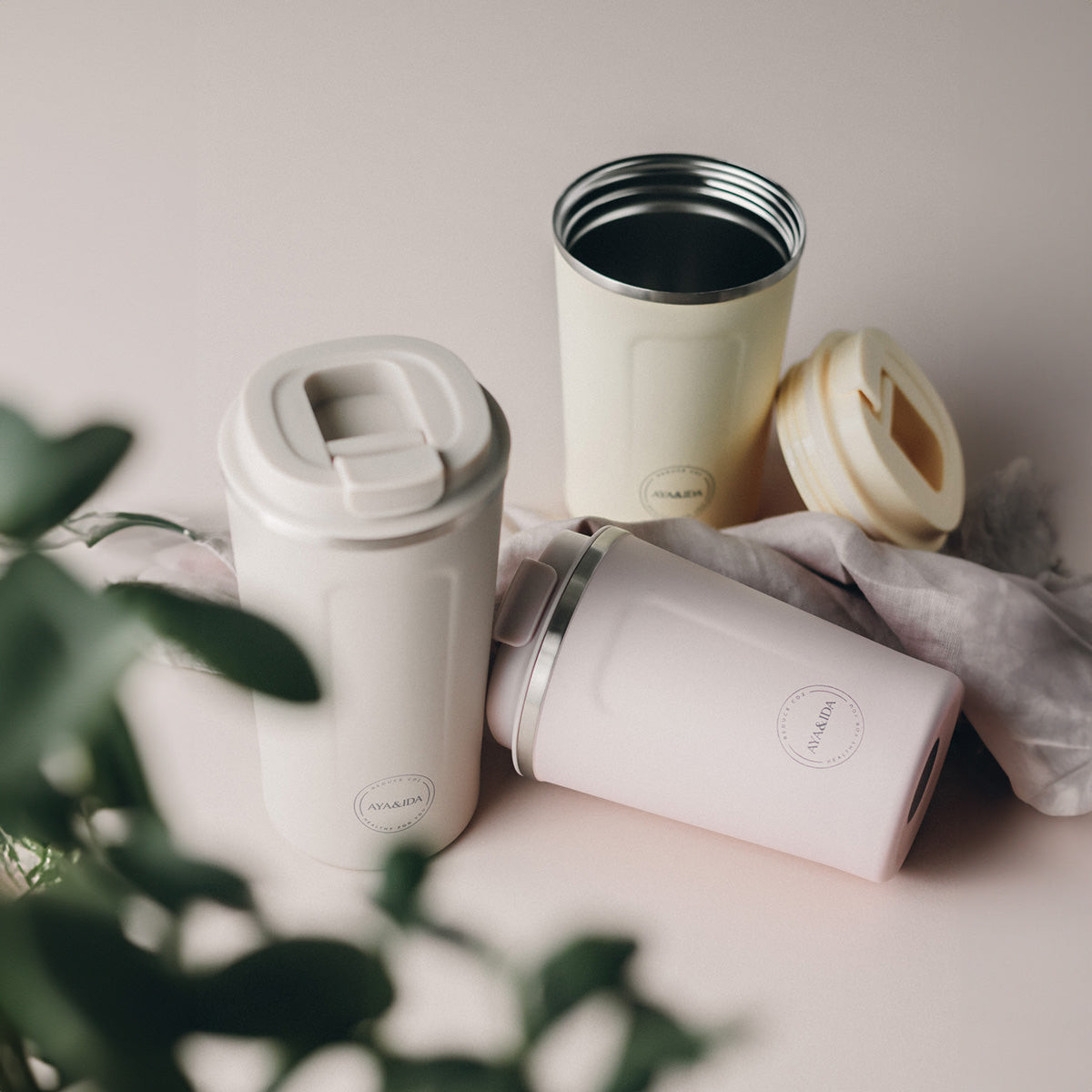 AYA&IDA CUP2GO 380 ml | Butter Yellow fra AYA&IDA på Mecindo.dk