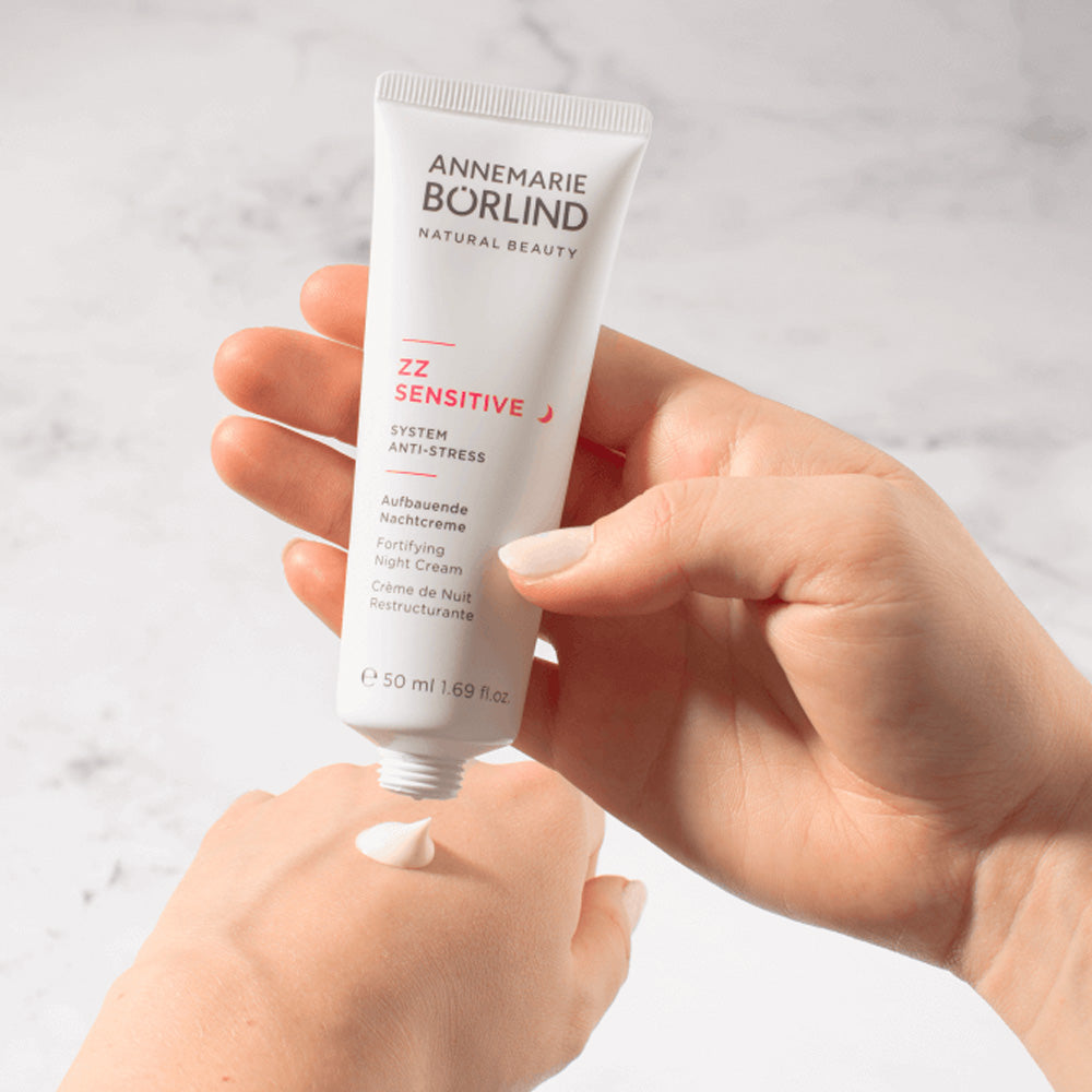 Annemarie Börlind Zz Sensitive Fortifying Night Cream | 50 ml fra Annemarie Börlind på Mecindo.dk