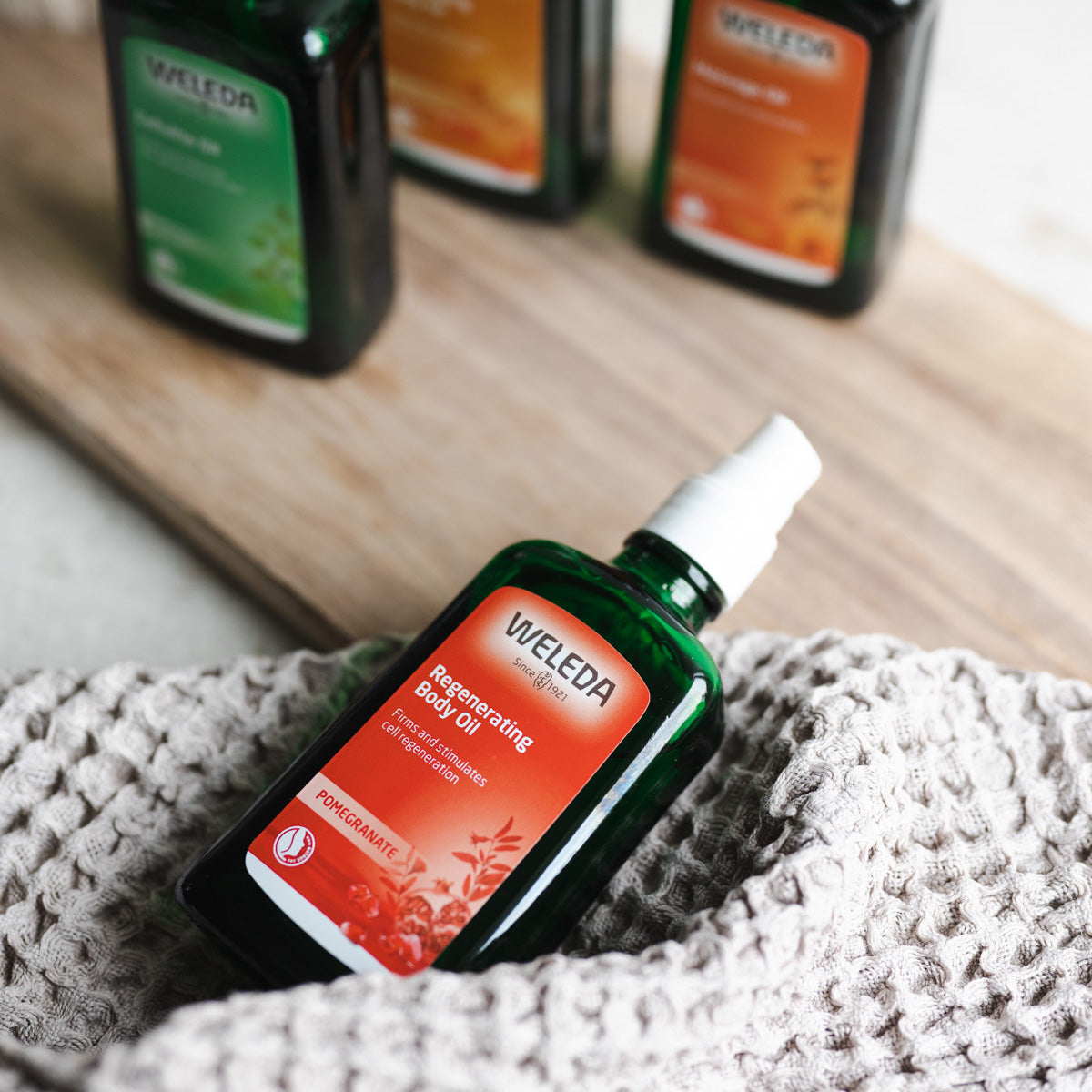 Weleda Pomegranate Regenerating Body Oil | 100 ml fra Weleda på Mecindo.dk