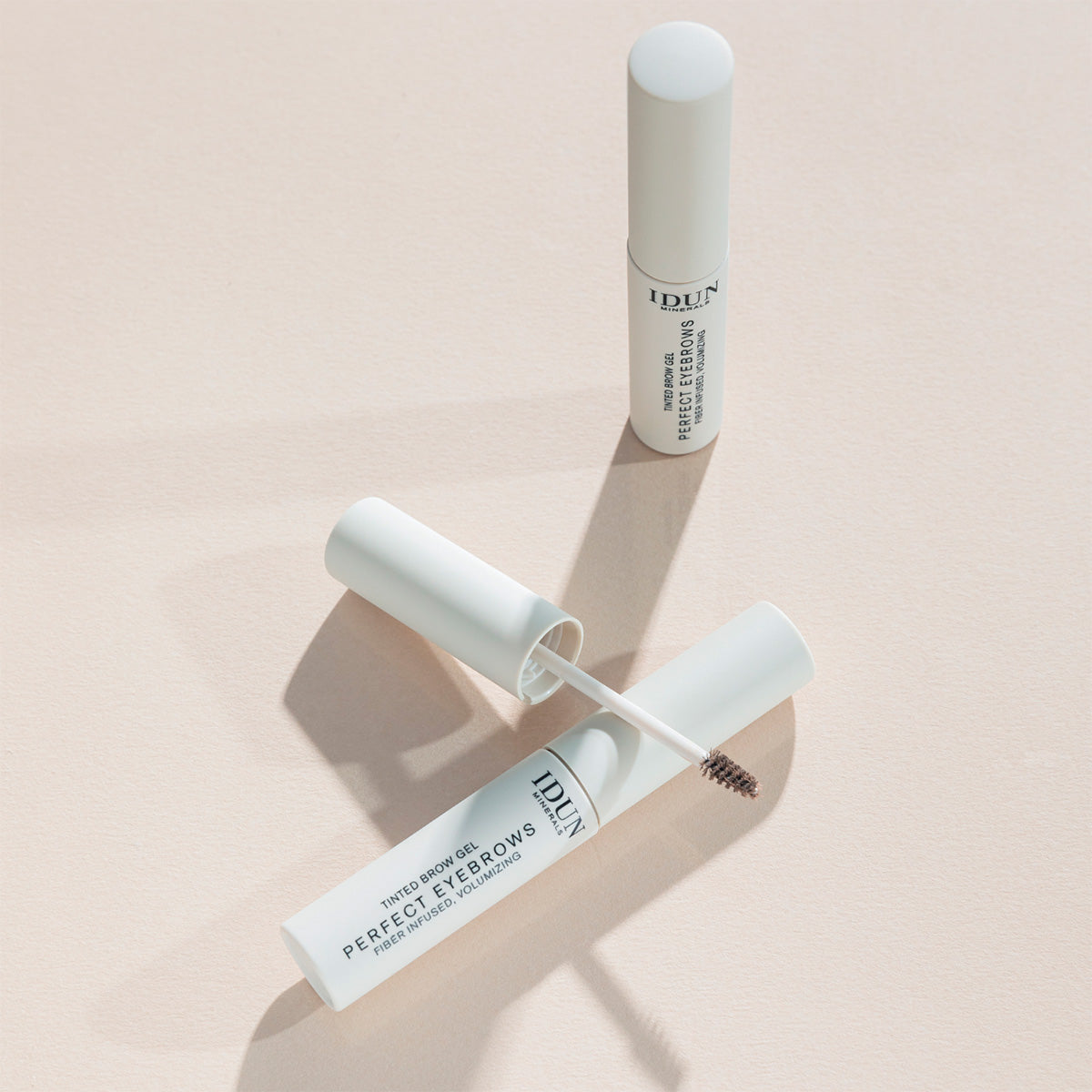 IDUN minerals Eyebrows Perfect (5 ml) | Medium 302 fra IDUN minerals på Mecindo.dk