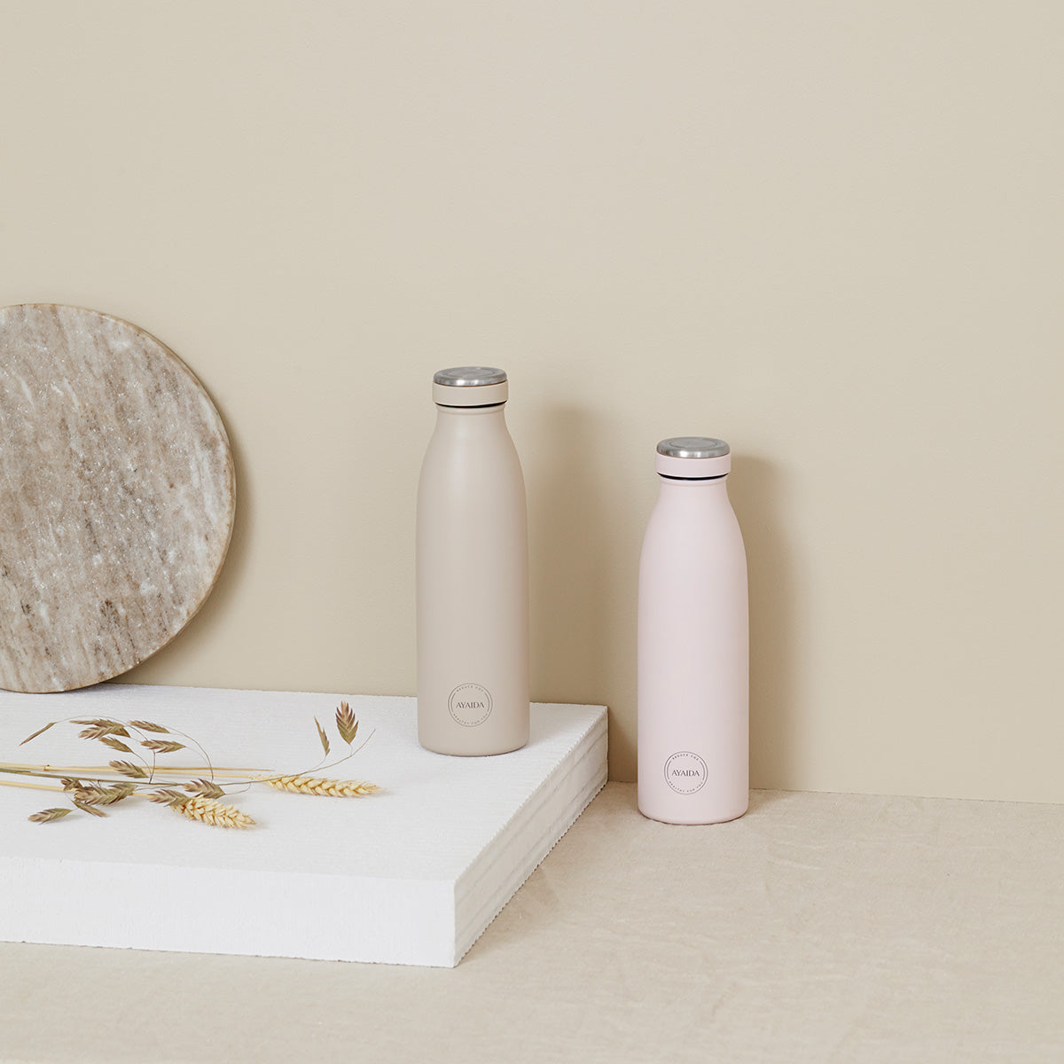 AYA&IDA Drinking Bottle 500ml | Cream Beige fra AYA&IDA på Mecindo.dk