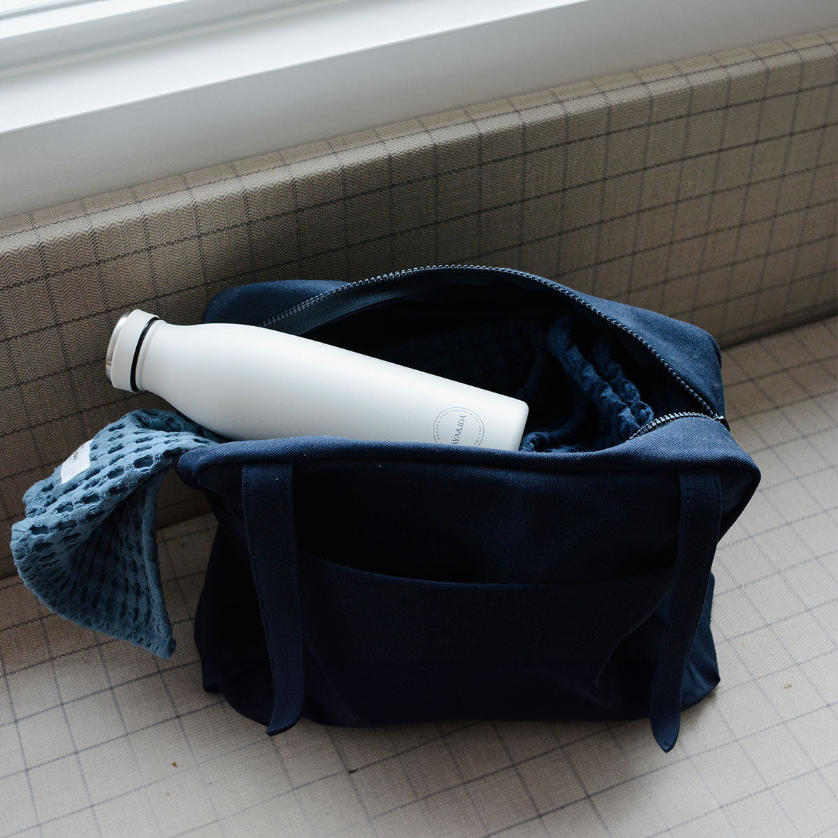 AYA&IDA Drinking Bottle 500ml | Winter White fra AYA&IDA på Mecindo.dk