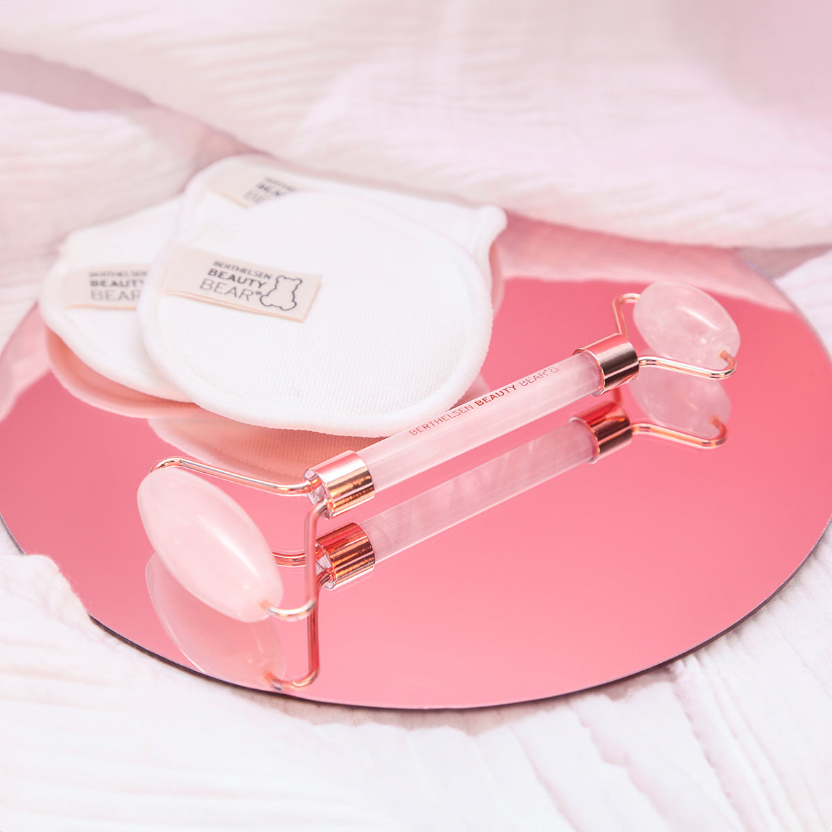 Berthelsen Gaveaeske Rosa Quartz Roller fra Berthelsen på Mecindo.dk