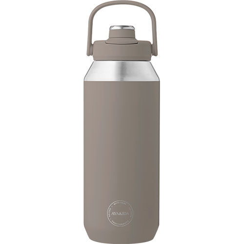 AYA&IDA Sports Bottle 950 ml | Driftwood fra AYA&IDA på Mecindo.dk