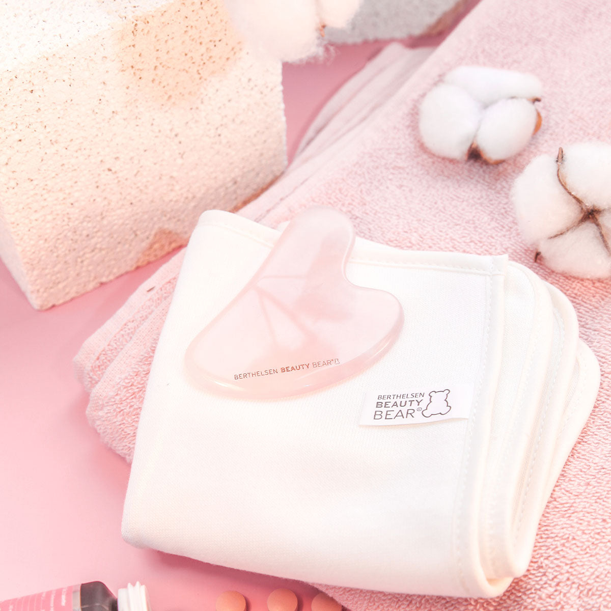 Berthelsen Gaveaeske Rosa Quartz Roller fra Berthelsen på Mecindo.dk