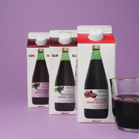 Livets frugt saft Aronia Saft, M. Rørsukker Økologisk | 750 ml fra Livets frugt saft på Mecindo.dk