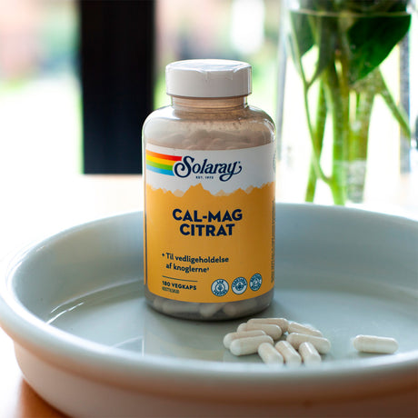 Solaray Calcium Magnesium Citrat | 180 kapsler fra Solaray på Mecindo.dk